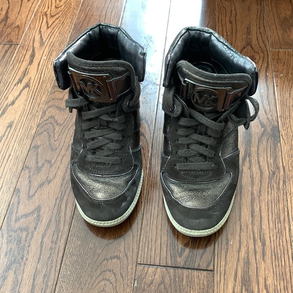 Brown leather Michael Kors women’s size 6 high tops - Picture 1 of 6